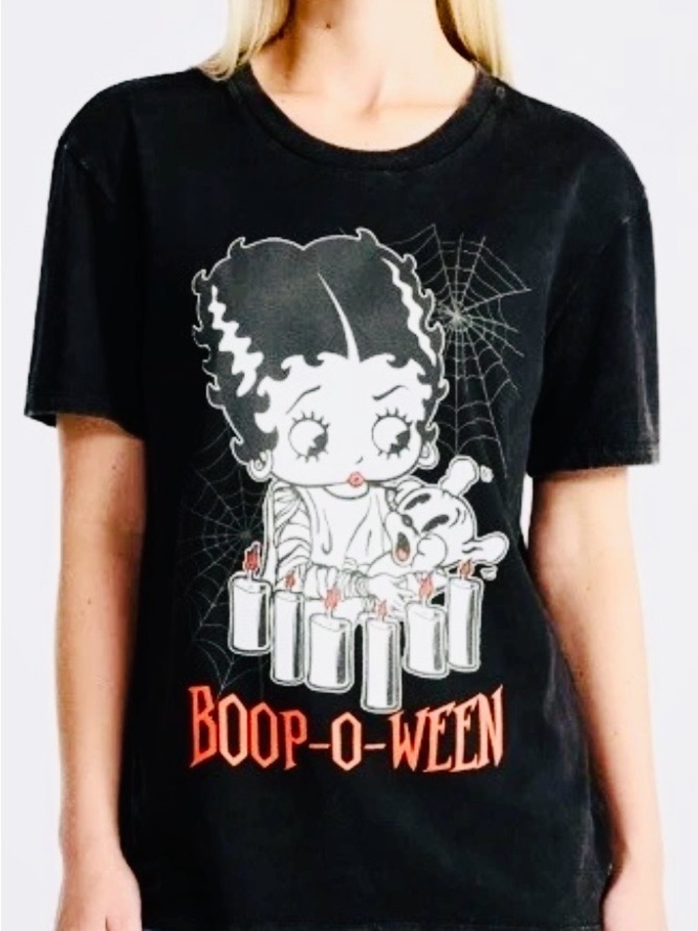 Boop-O-Ween Woman’s/Jr, Graphic Tee 100% Cotton Betty Boop Halloween, NWT XS 🖤🧡💫